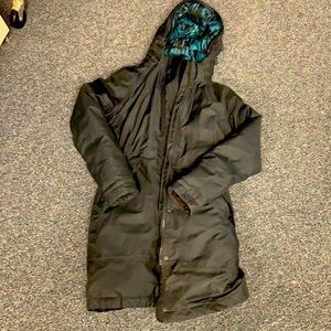 The North Face navy winter parka, size S (Small)